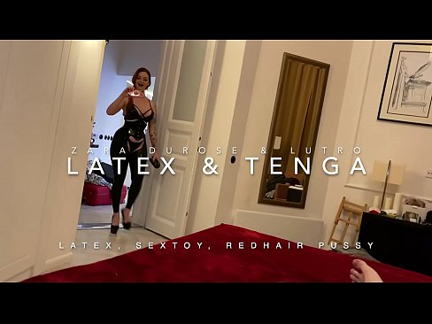 ❤️ Rødhåret stedsøster i latexkostume kneppet af stedbror Fucking at da.xlxxporno.ru ☑